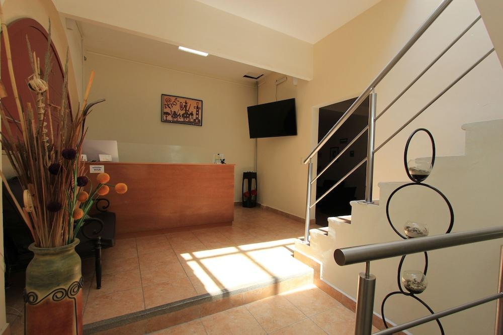 Santa Rita Hotel