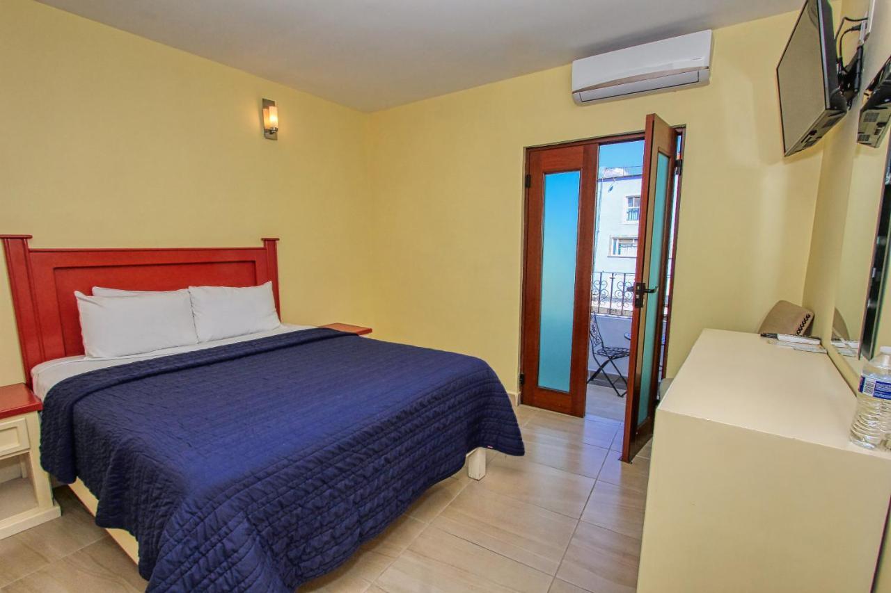 Hotel Santa Rita 3*