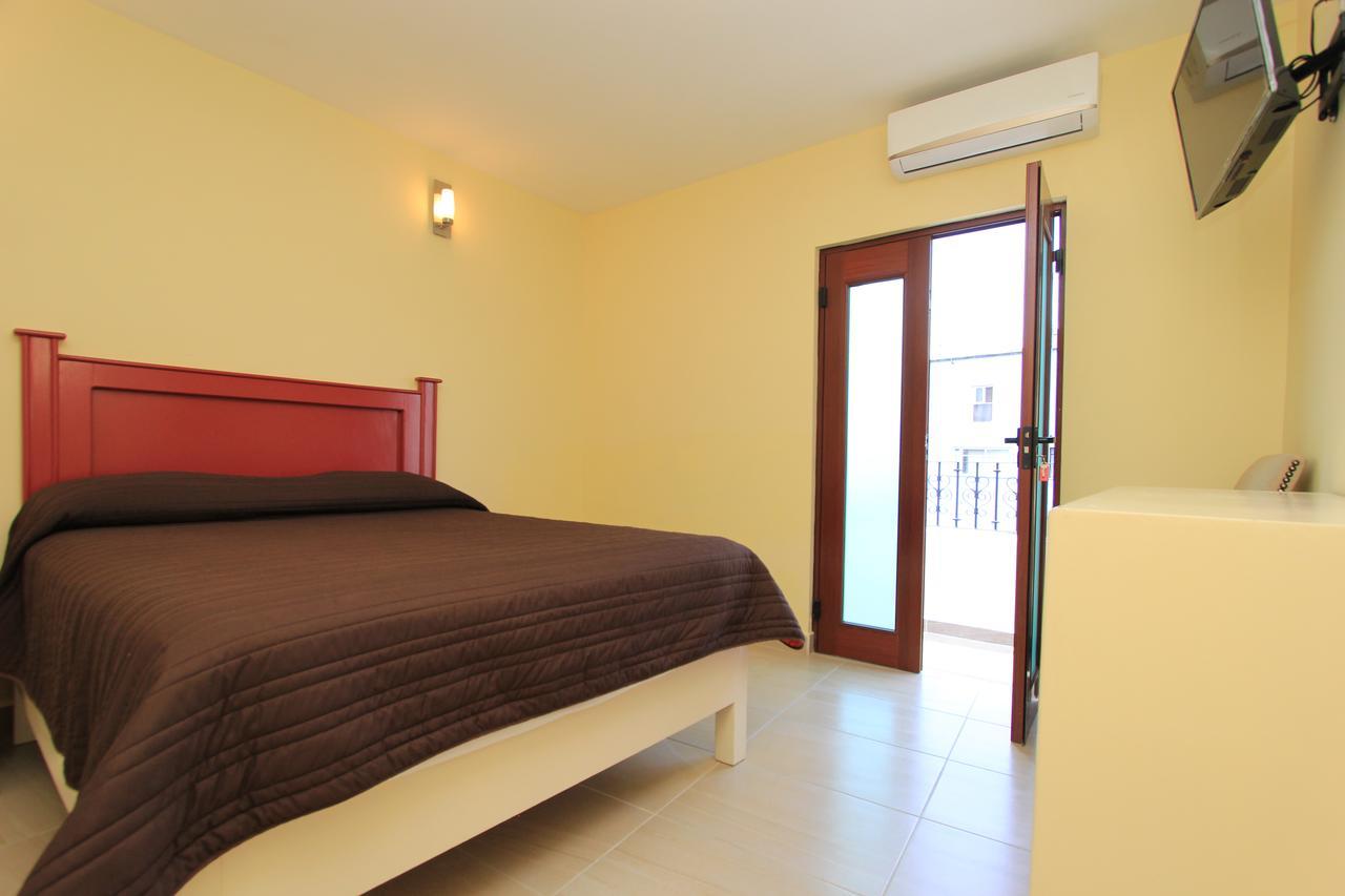 Hotel Santa Rita 3*